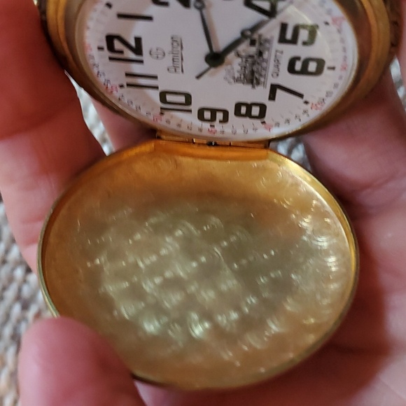 Vintage Armitron railroad train pocket watch - Picture 8 of 13